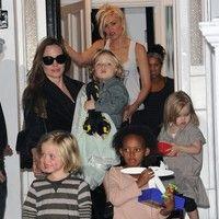 Angelina Jolie takes her children to visit Gwen Stefani | Picture 88174